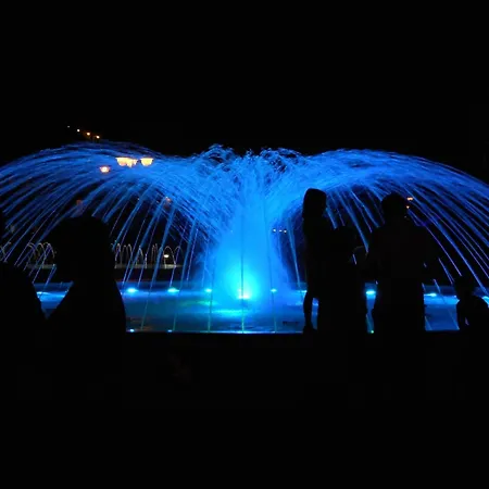 Bright Steps From The Sea *