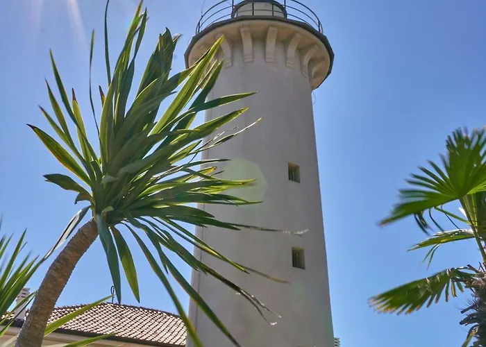 Bright Steps From The Sea