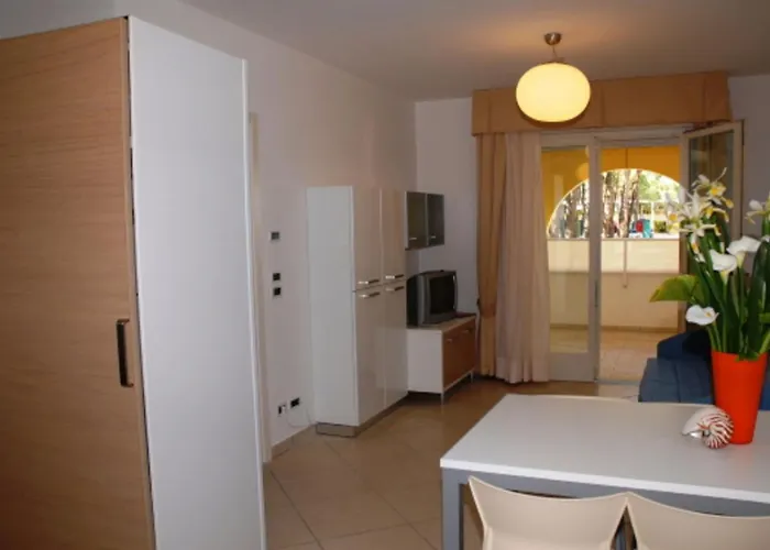 Bright Steps From The Sea * Bibione